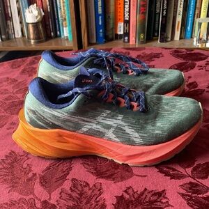 Asics Novablast 3 Nature Bathing Women’s Running Shoes 7.5